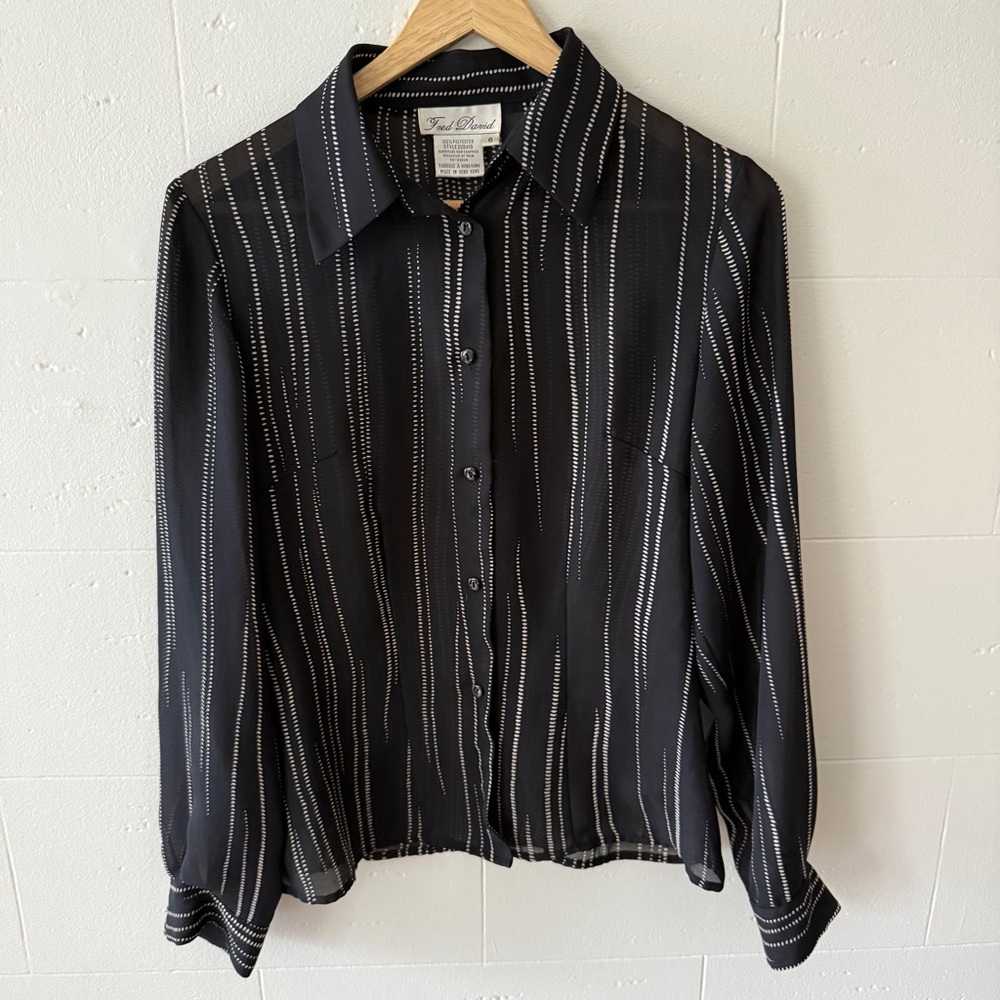 Vintage |Black and White Striped Semi-Sheer Minimal Blouse | Medium
